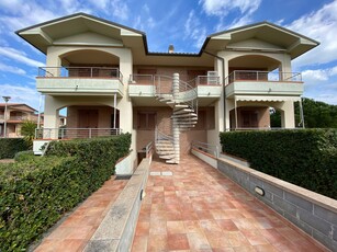 Affitto Villa a schiera in FOLLONICA