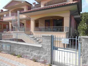 Affitto Villa a schiera in FOLLONICA