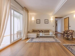 Appartamento di lusso di 150 m² in vendita Corso della Carboneria, 9, Bari, Puglia