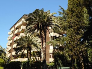Appartamento in Vendita a Roma, 620'000€, 210 m²