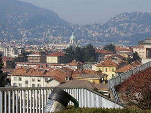 Attico / Mansarda in affitto a Como - Zona: 5 . Borghi