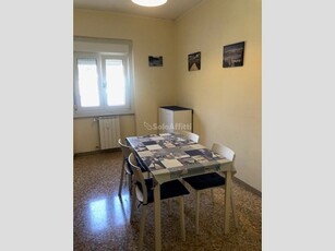 Bilocale in Affitto a Trieste, zona Fabio Severo, 600€, 65 m², arredato