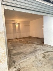 Box - Garage - Posto Auto in Vendita a Savona Fornaci