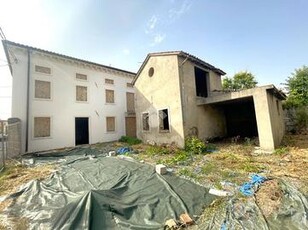 CASA INDIPENDENTE A MONTECCHIO MAGGIORE