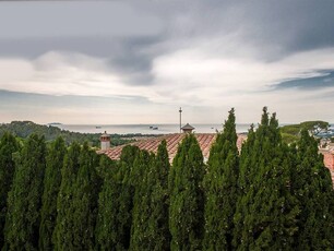 Casa Semi-Indipendente in Vendita a Montenero, Livorno