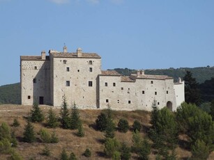 Castello in Vendita a Todi, Umbria