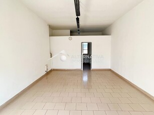 Immobile commerciale in Affitto a Pisa, 500€, 50 m²