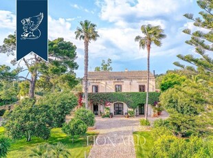 Prestigiosa villa di 1050 mq in vendita Modica, Italia