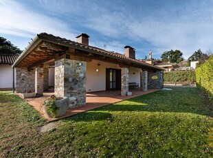 Prestigiosa villa in vendita Fagagna, Italia