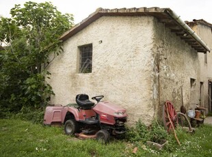 Rustico in Vendita a Prato San Giorgio a Colonica