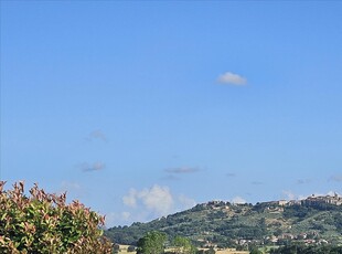 Vendita Casa Indipendente in Castiglione del Lago