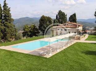Villa di 1520 mq in vendita Dicomano, Toscana