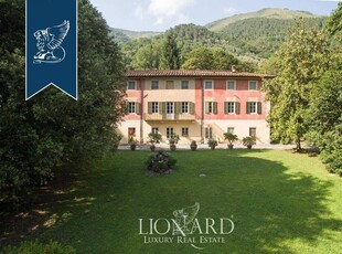 Villa di 1700 mq in vendita Borgo a Mozzano, Italia