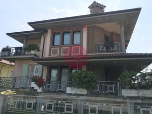 Villa in Vendita a Gambettola Gambettola