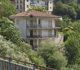 Villa in Vendita a Pont-Canavese Via Ospedale, 6