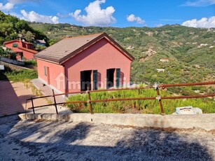 Villa nuova a Moneglia - Villa ristrutturata Moneglia