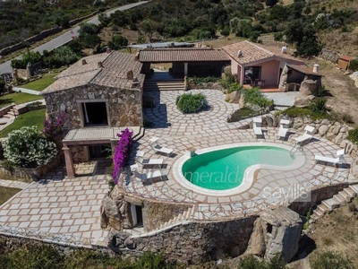 Villa di 260 mq in vendita via micalosu, Arzachena, Sardegna