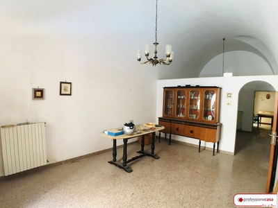 Casa indipendente in vendita a Mola di Bari