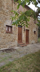 Casa semi indipendente in vendita a Serra San Quirico Ancona Castellaro