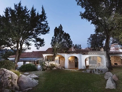 Prestigiosa villa di 126 mq in vendita Residenza del Golf, Arzachena, Sassari, Sardegna