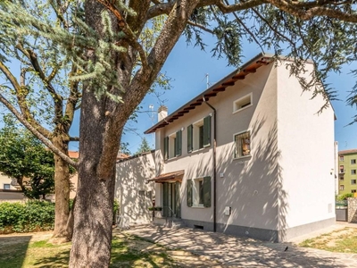 Prestigiosa casa in vendita Via San Rocco, 64, Monza, Lombardia