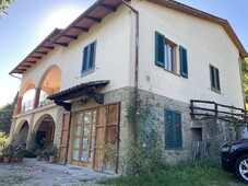 Villa in vendita a Castel San Niccolo' Arezzo Torre