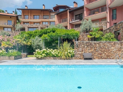 Appartamento di lusso di 115 m² in vendita Via Privata Fratelli Castelli, Menaggio, Lombardia