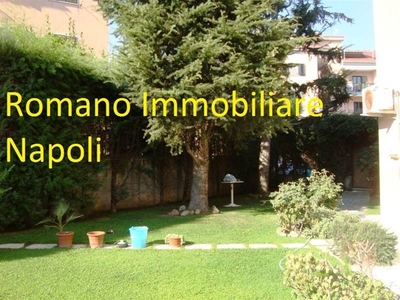 Appartamento in zona Licola-varcaturo a Giugliano in Campania