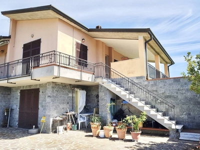 Appartamento indipendente in vendita 1 Stanza da letto a Monterosso Al Mare