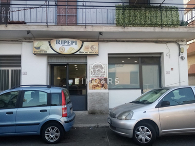 azienda commerciale in vendita a Reggio di Calabria