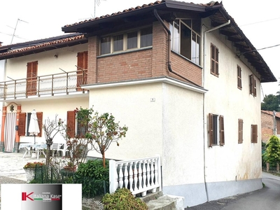 casa in vendita a Cortiglione