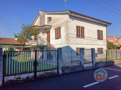 casa in vendita a San Canzian d'Isonzo