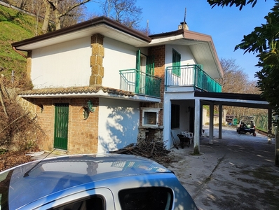 Casa indipendente in Via vetreria, Monteforte Irpino, 5 locali, 100 m²