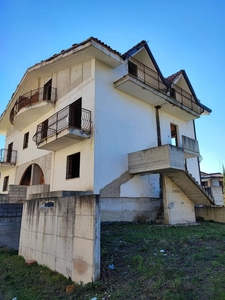 duplex in vendita a Quadrelle