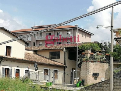 Quadrilocale in Via Monte Terminillo a L'Aquila