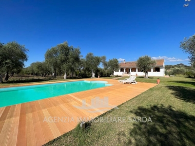 villa indipendente in vendita a Alghero
