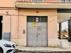 Garage in vendita a Sannicandro di Bari via Armando Diaz