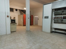 magazzino-laboratorio in vendita a Maruggio
