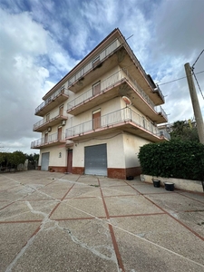 Appartamento in Via montella 7, Sciacca, 10 locali, 4 bagni, 394 m²