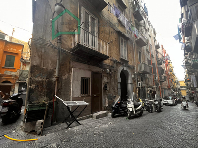 Bilocale in vendita a Napoli - Zona: San Ferdinando