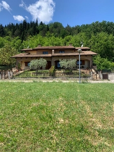 Casa indipendente in BORGOMASSANO, Montecalvo in Foglia, posto auto