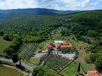 Hotel di lusso di 3000 mq in vendita località san donato, San Gimignano, Siena, Toscana