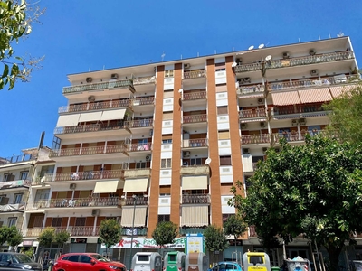 Quadrilocale in vendita a Napoli - Zona: 10 . Bagnoli, Fuorigrotta, Agnano