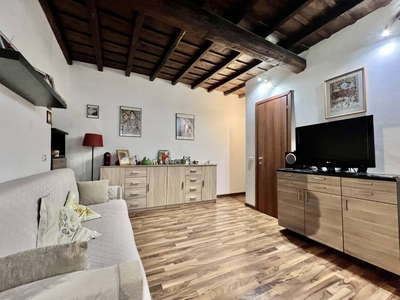 Quadrilocale in Via della Rotonda, Albano Laziale, 2 bagni, 65 m²