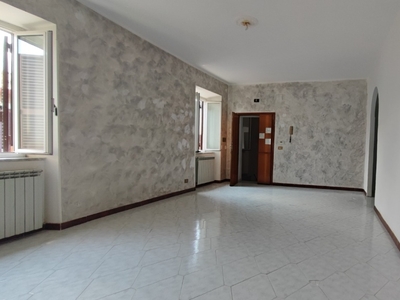 Quadrilocale in Via Rodolfo Boselli, Palombara Sabina, 1 bagno, 120 m²