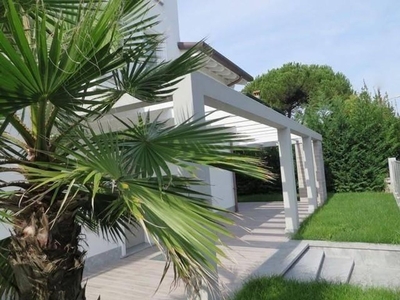 Esclusiva villa in vendita Via I Maggio, , 3, Montignoso, Massa-Carrara, Toscana