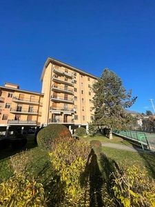 Appartamento in vendita a Aosta Zona Collinare