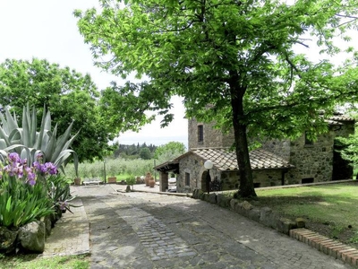 Casa a Bolsena con terrazza coperta