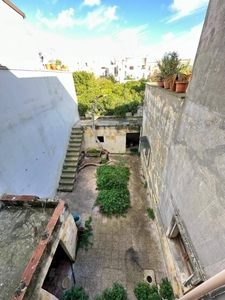 Casa indipendente in Via lazio, San Cesario di Lecce, 10 locali