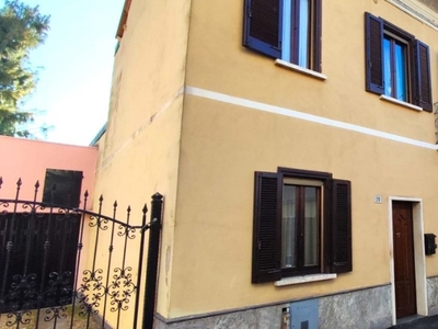 Casa indipendente in Via Graffignana 20, Landriano, 3 locali, 1 bagno